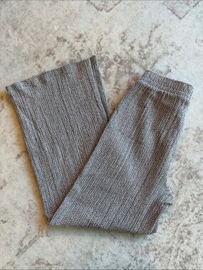 Zara Women’s Textured Pants